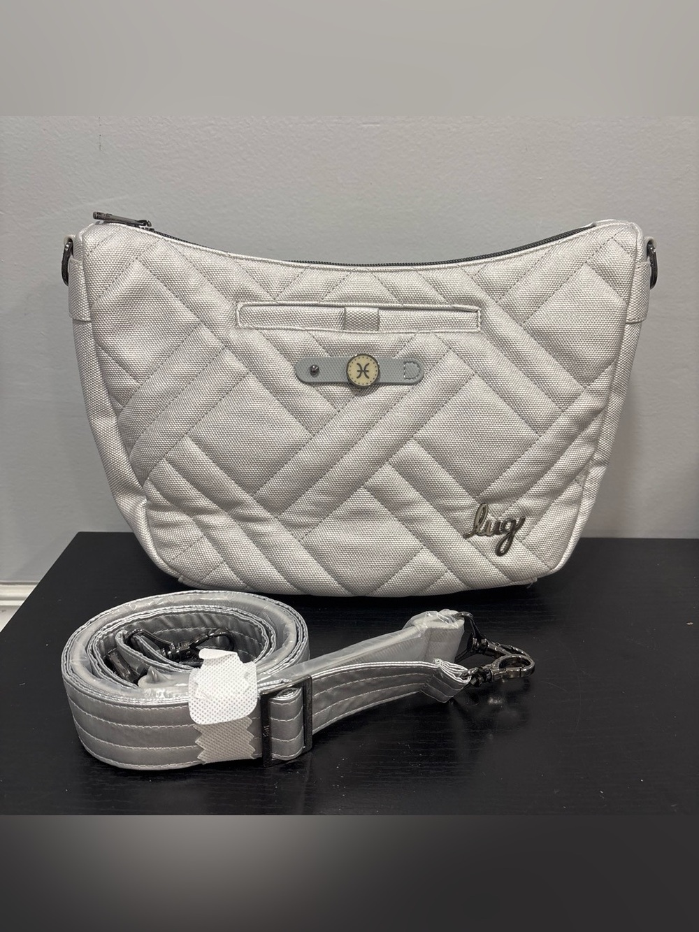 lug harmony Quilted Crossbody Bag in Silver light grey new purse travel vacation